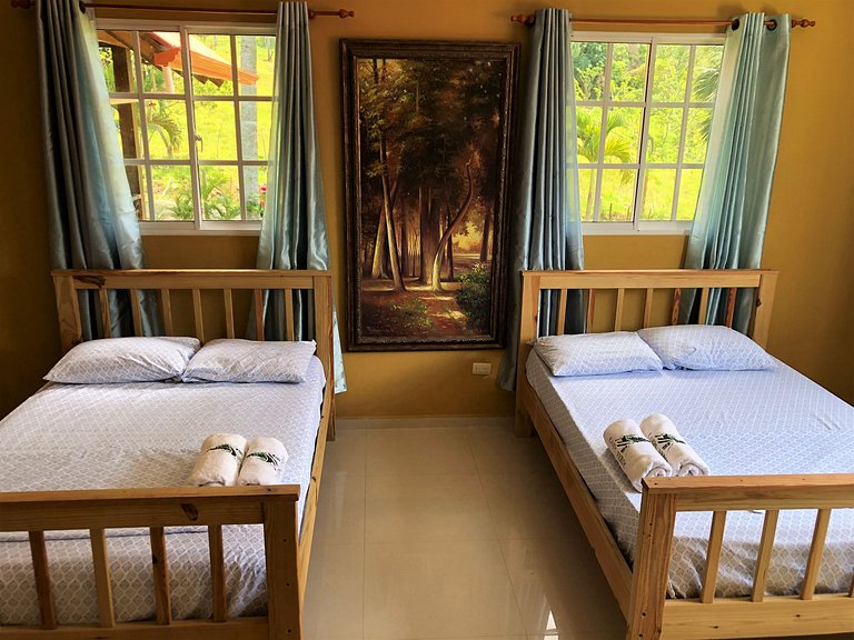 Green Sierra - Villa con piscina y jardines en Jarabacoa