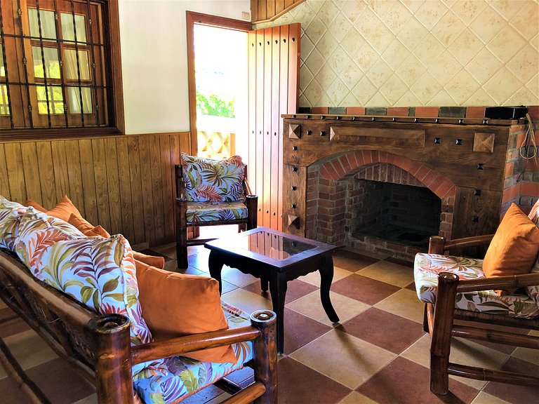 Villa Amila - Villa en Jarabacoa para 18 personas