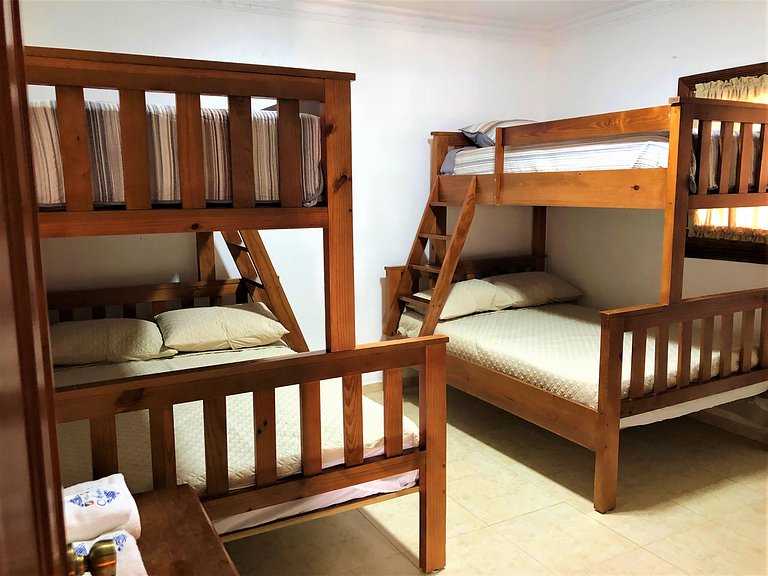 Villa Amila - Villa en Jarabacoa para 18 personas