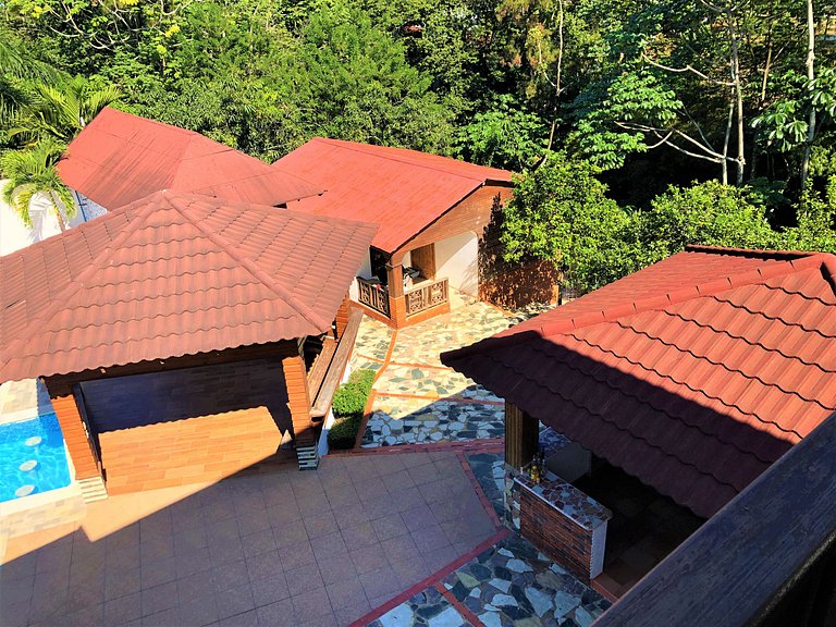 Villa Amila - Luxury Villa in Jarabacoa for 18 people