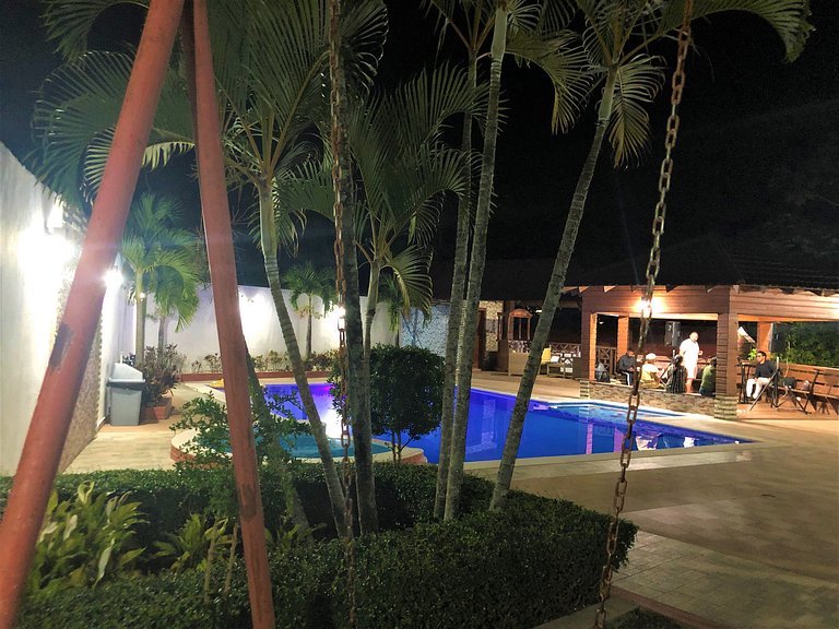 Villa Amila - Luxury Villa in Jarabacoa for 18 people