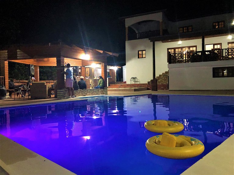 Villa Amila - Luxury Villa in Jarabacoa for 18 people