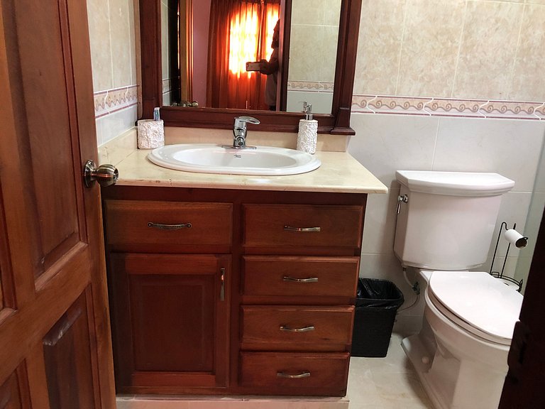 Villa Amila - Villa en Jarabacoa para 18 personas
