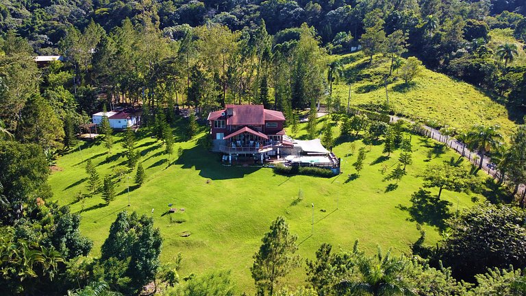 Villa Bartolo, Villa en Jarabacoa con vista a la montaña