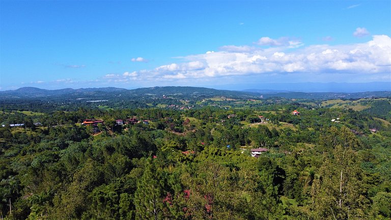 Villa Bartolo, Villa en Jarabacoa con vista a la montaña