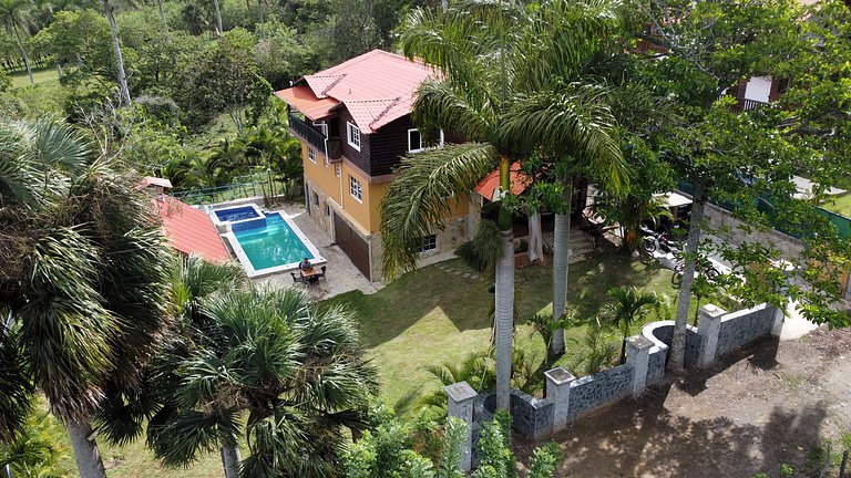 Green Sierra - Villa with pool and gardens in Jarabacoa