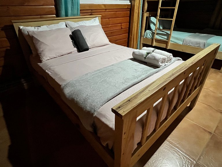 Green Sierra - Villa con piscina y jardines en Jarabacoa