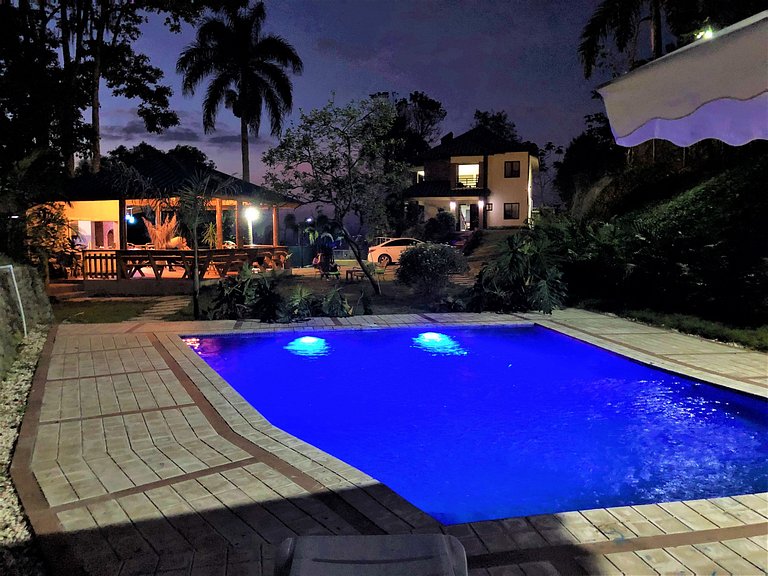Villa Para 16 personas a 5 minutos del centro