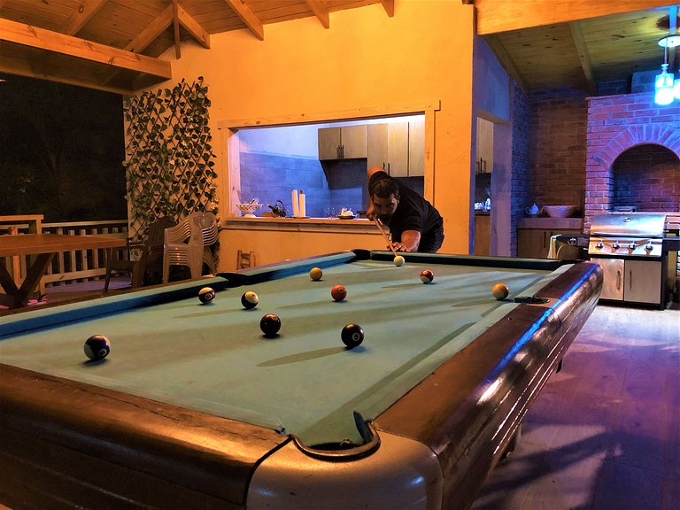 Villa For 16 PAX Close To The Town (5 minutes)