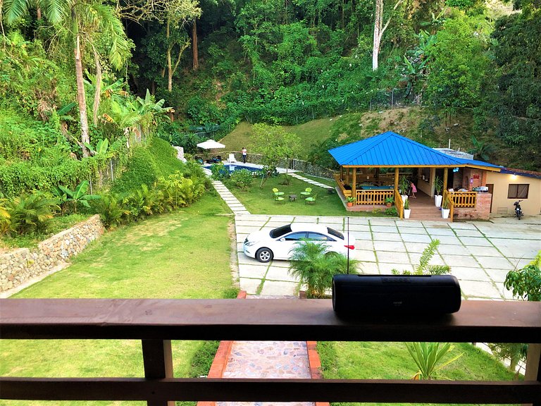 Villa For 16 PAX Close To The Town (5 minutes)