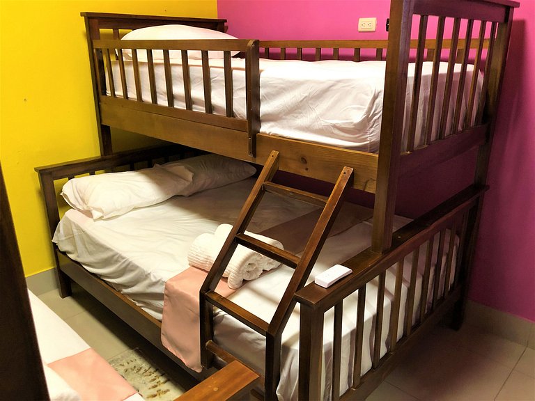 Villa Para 16 personas a 5 minutos del centro