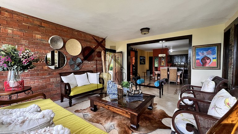 Luxurious Villa 9 Minutes from Jarabacoa