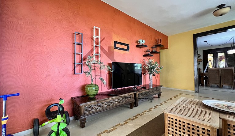 Lujosa Villa a 9 Mns. del Centro Cocna y lmpza inc