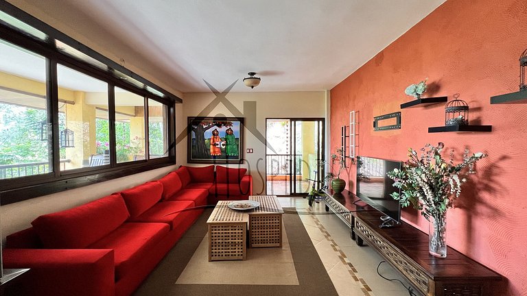 Lujosa Villa a 9 Mns. del Centro Cocna y lmpza inc