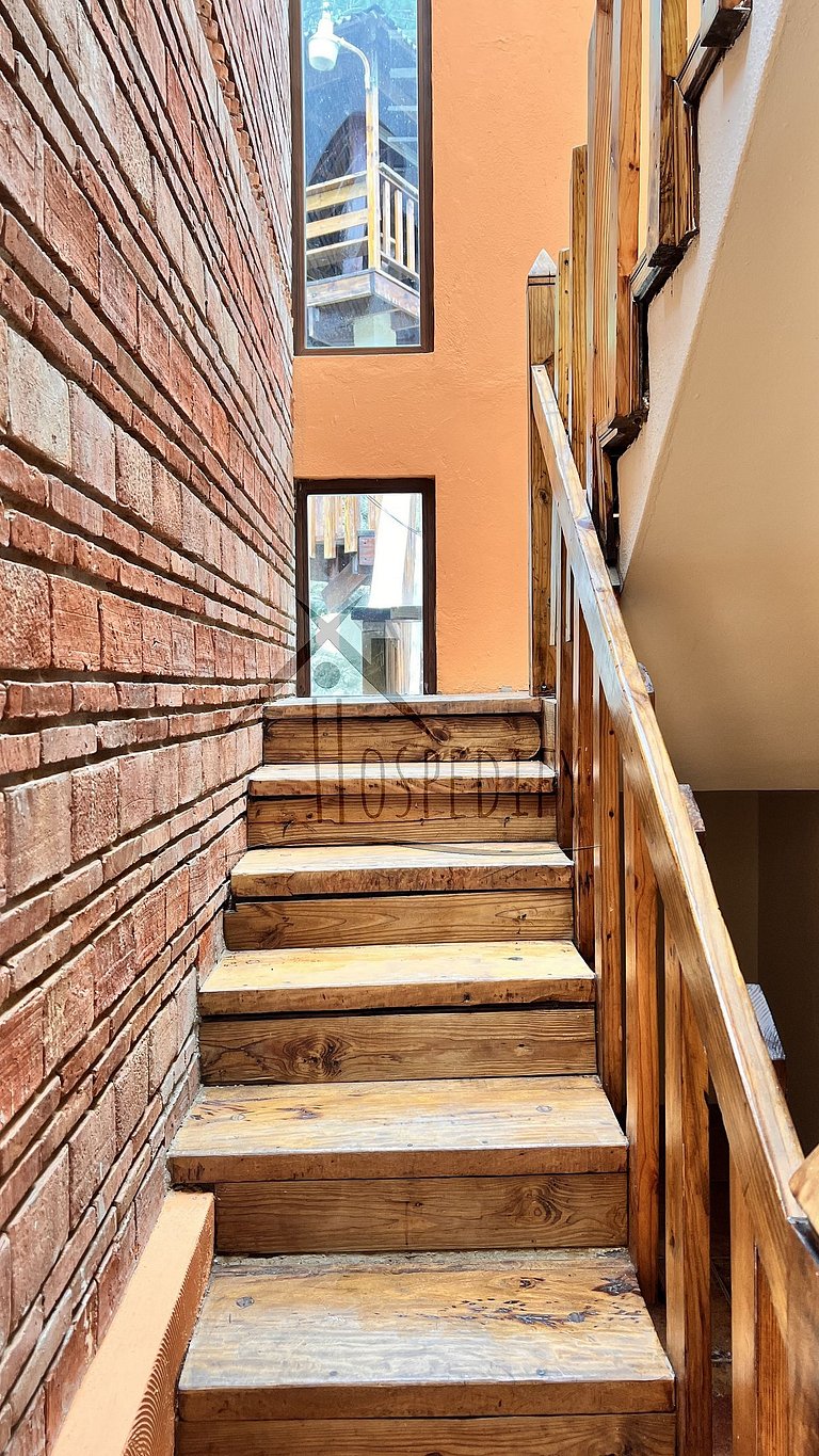 Luxurious Villa 9 Mins. from town ckng and clning