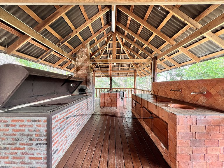 Lujosa Villa a 9 Mns. de Jarabacoa