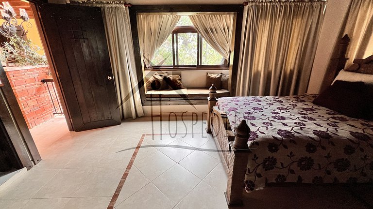 Lujosa Villa a 9 Mns. del Centro Cocna y lmpza inc
