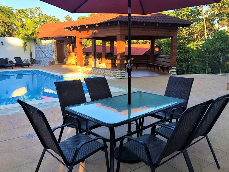 Villa Amila - Luxury Villa in Jarabacoa for 18 people