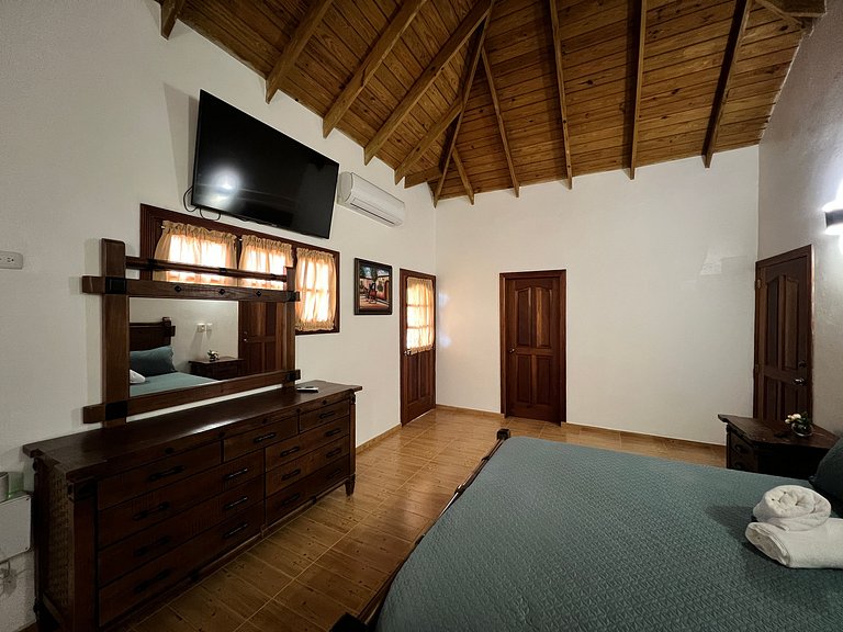 Villa Amila - Villa en Jarabacoa para 18 personas