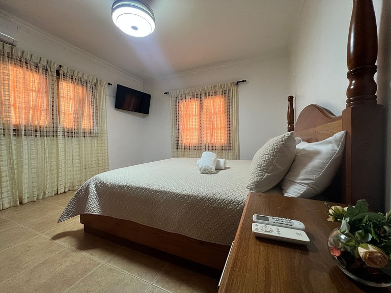 Villa Amila - Luxury Villa in Jarabacoa for 18 people