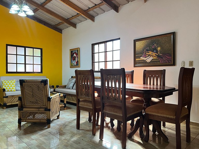 Villa Lo' Palo - Villa en Jarabacoa para hasta 45 personas