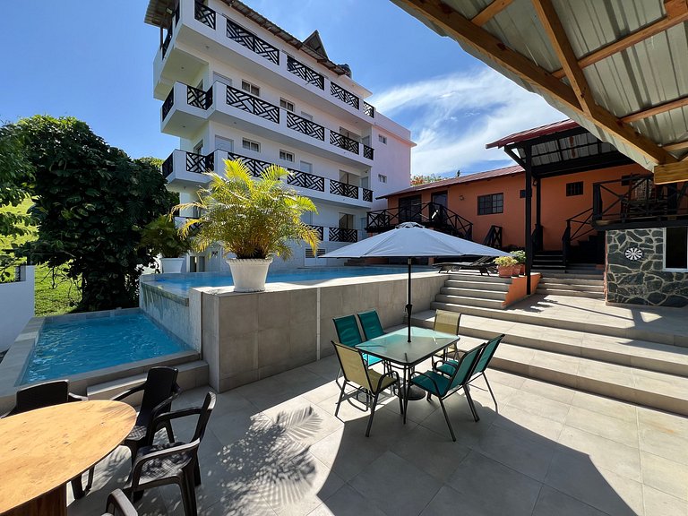 Villa Lo' Palo - Villa en Jarabacoa para hasta 45 personas