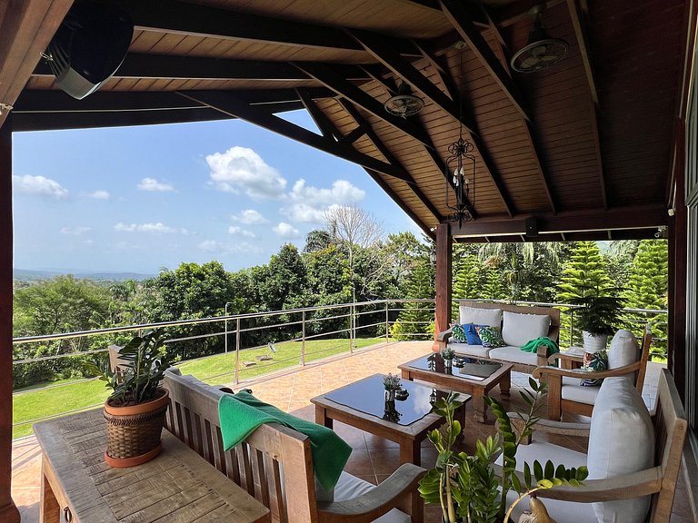 Villa Bartolo, Villa en Jarabacoa con vista a la montaña