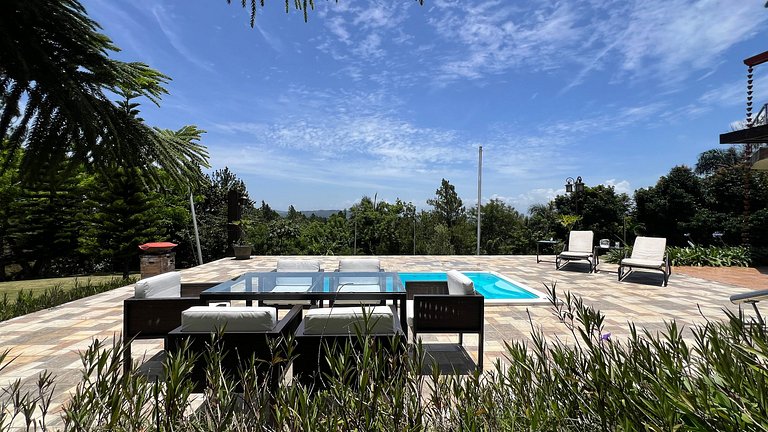 Villa Bartolo, Villa en Jarabacoa con vista a la montaña