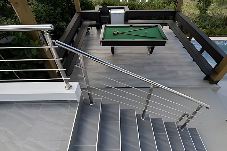 Villa for 10 Pax w/ Pool, BBQ, Firepit & Billiards