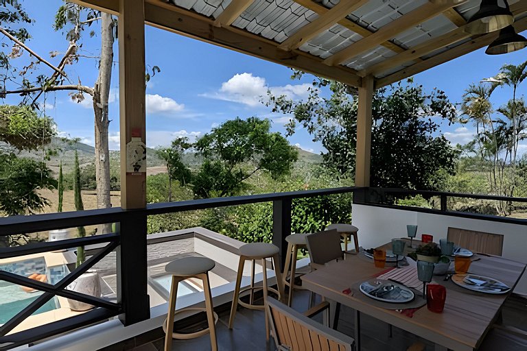 Villa for 10 Pax w/ Pool, BBQ, Firepit & Billiards