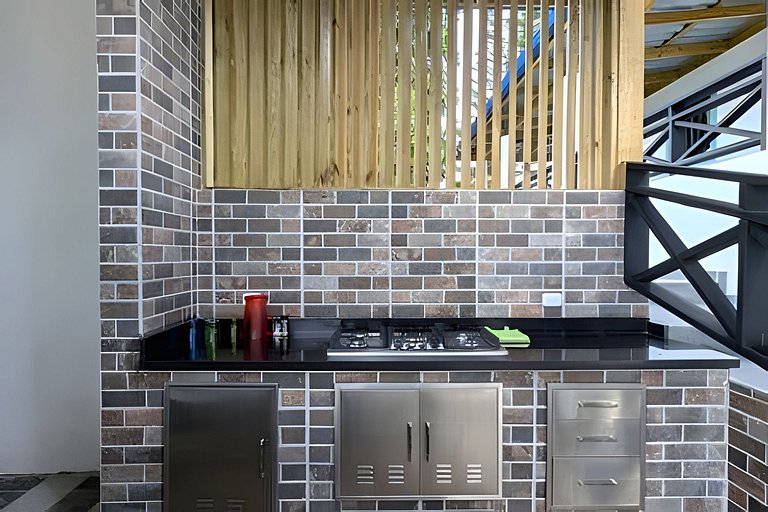 Villa for 10 Pax w/ Pool, BBQ, Firepit & Billiards