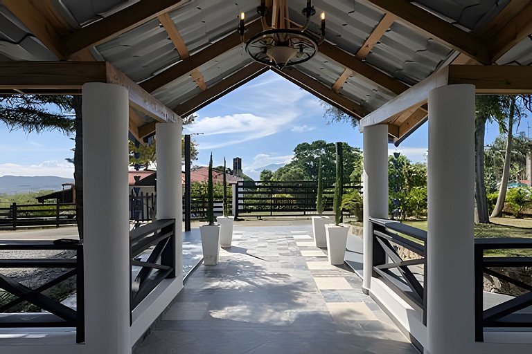 Villa for 10 Pax w/ Pool, BBQ, Firepit & Billiards