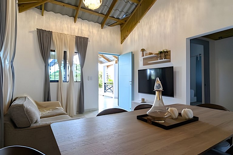 Villa for 10 Pax w/ Pool, BBQ, Firepit & Billiards