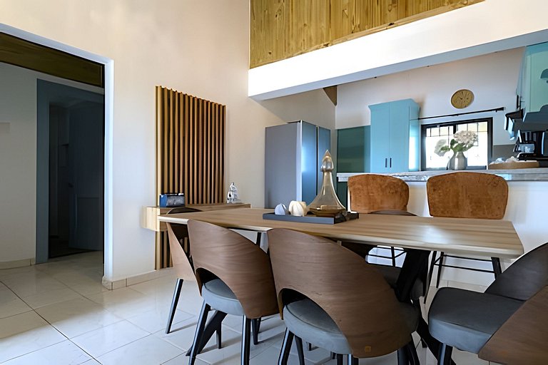 Villa for 10 Pax w/ Pool, BBQ, Firepit & Billiards