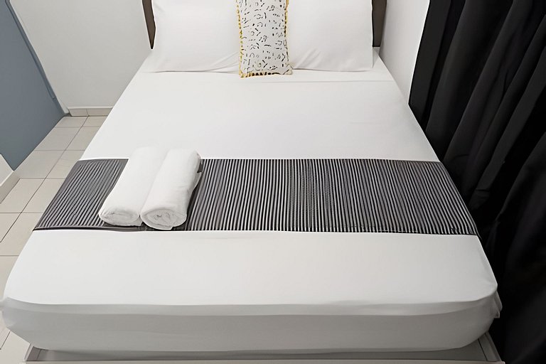 Villa for 10 Pax w/ Pool, BBQ, Firepit & Billiards