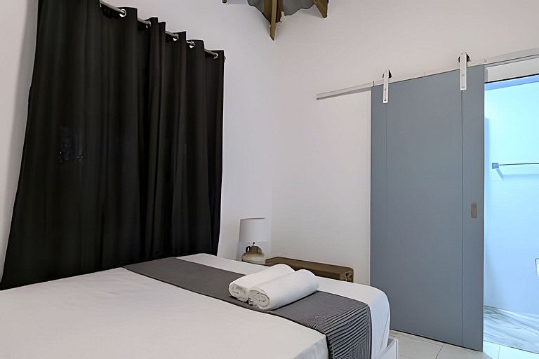 Villa for 10 Pax w/ Pool, BBQ, Firepit & Billiards