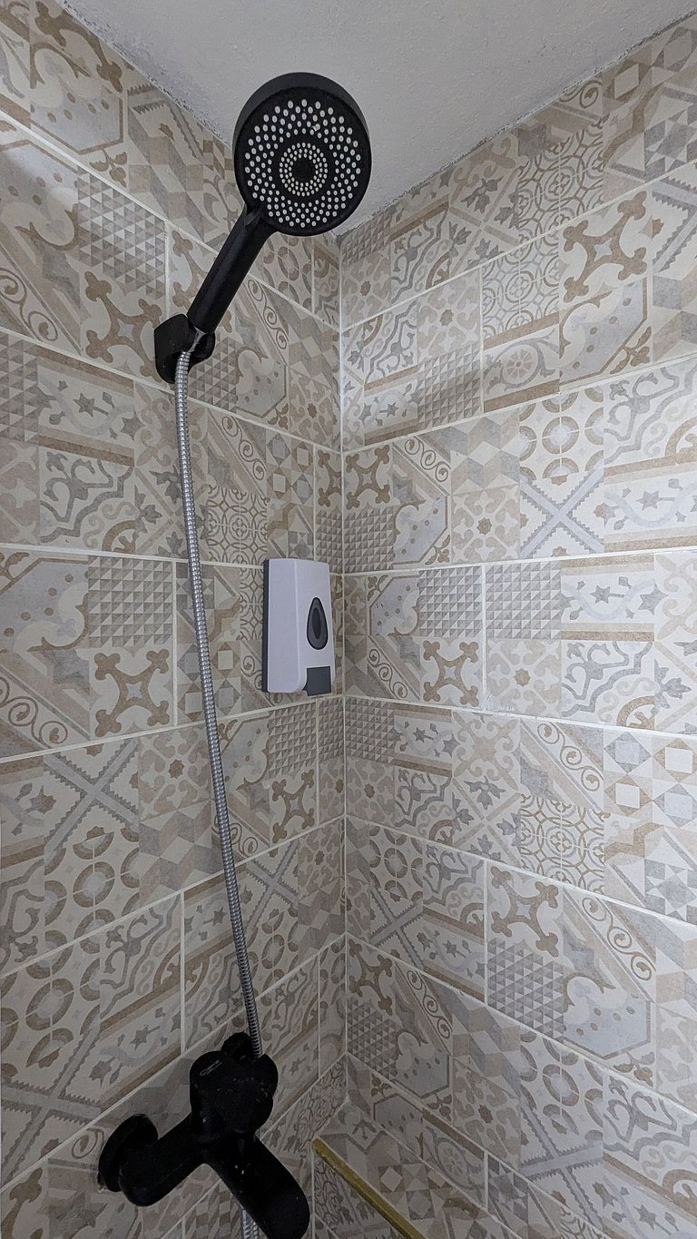 Villa for 10 Pax w/ Pool, BBQ, Firepit & Billiards