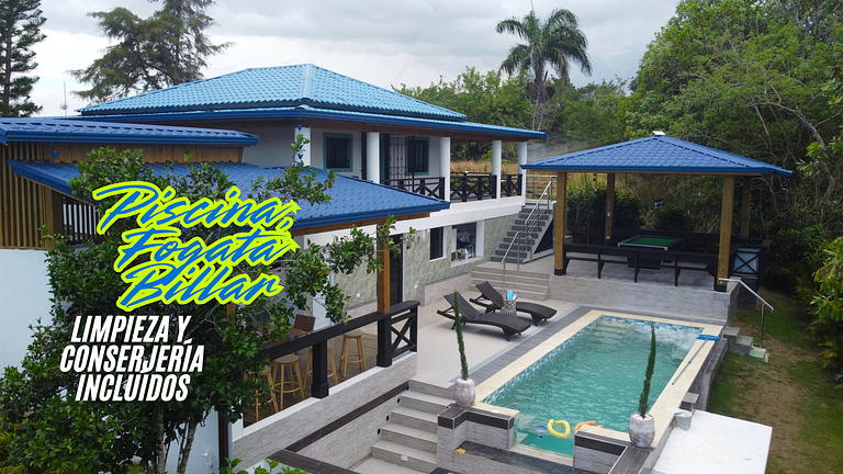 Villa for 10 Pax w/ Pool, BBQ, Firepit & Billiards