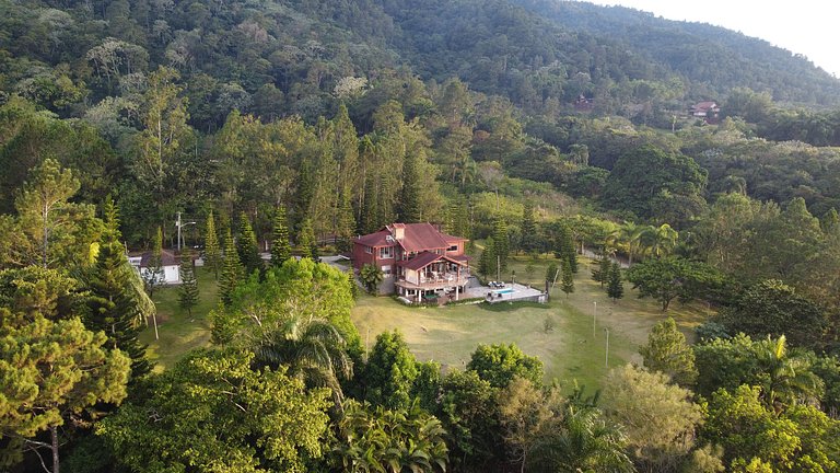 Villa Bartolo, Villa en Jarabacoa con vista a la montaña