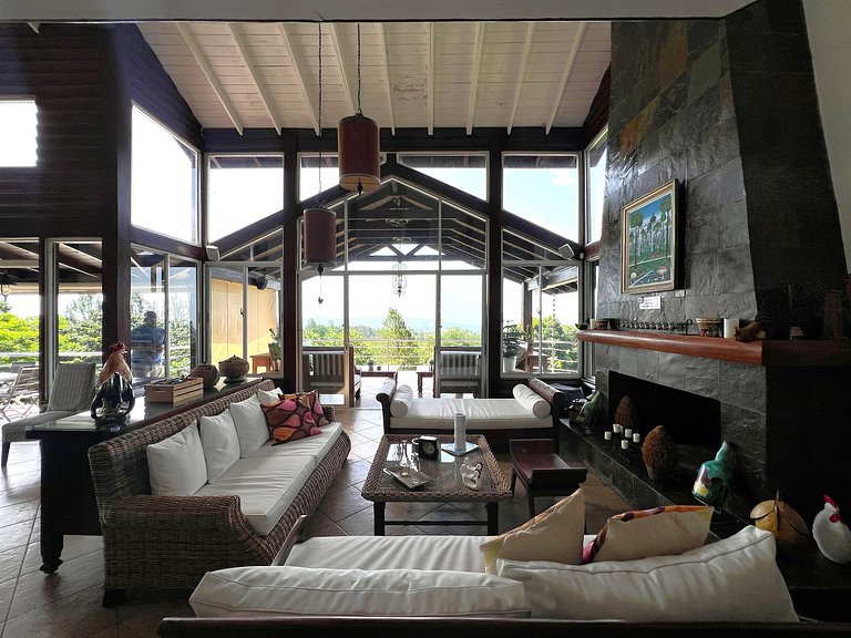 Villa Bartolo, Villa in Jarabacoa with mountain views