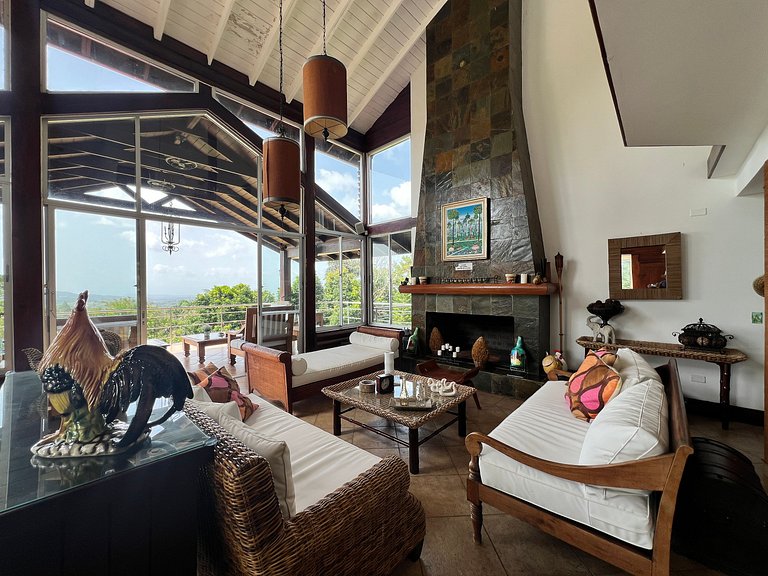 Villa Bartolo, Villa en Jarabacoa con vista a la montaña