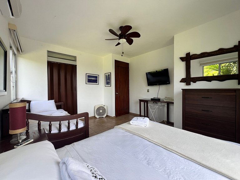 Villa Bartolo, Villa en Jarabacoa con vista a la montaña