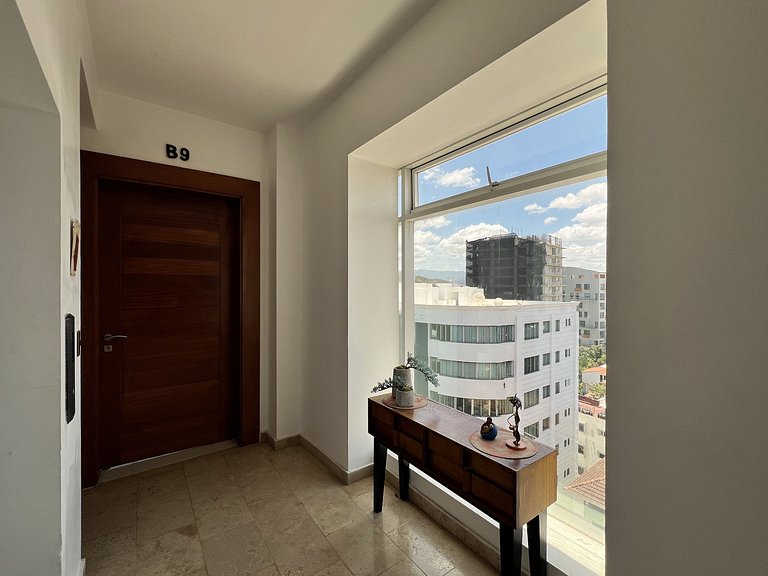 3-level penthouse with sport bar and terrace