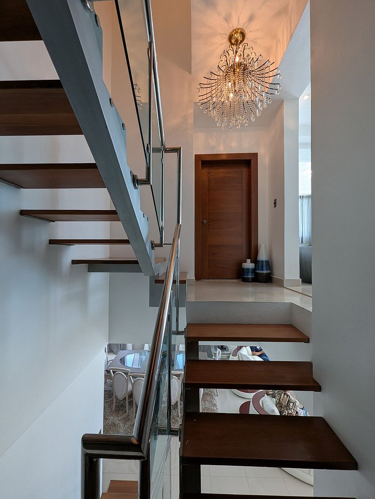 Investment Opportunity in Three-Level Penthouse in Santiago