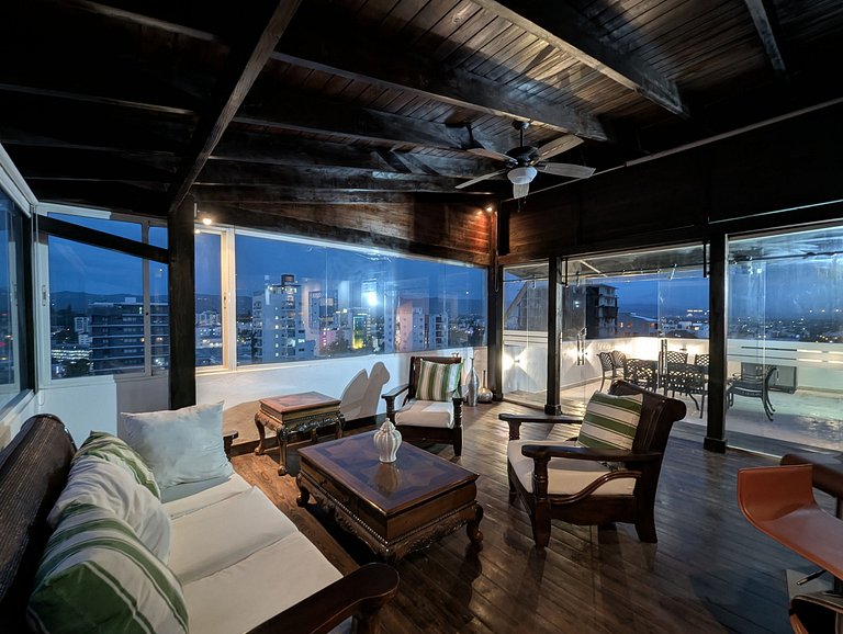 3-level penthouse with sport bar and terrace