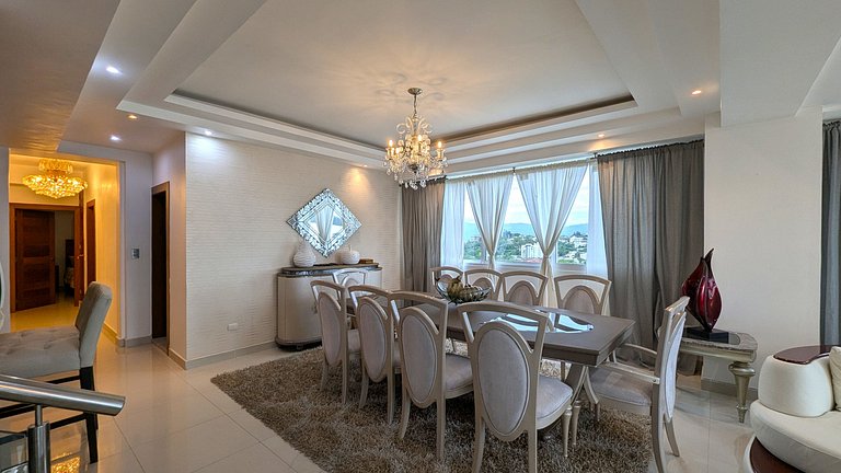 3-level penthouse with sport bar and terrace